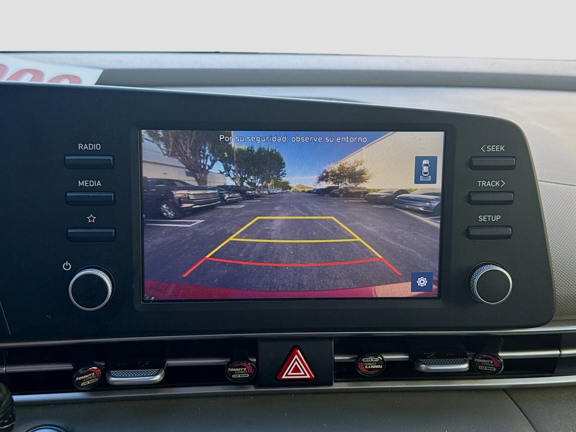 Used 2023 Hyundai Elantra SEL image 11