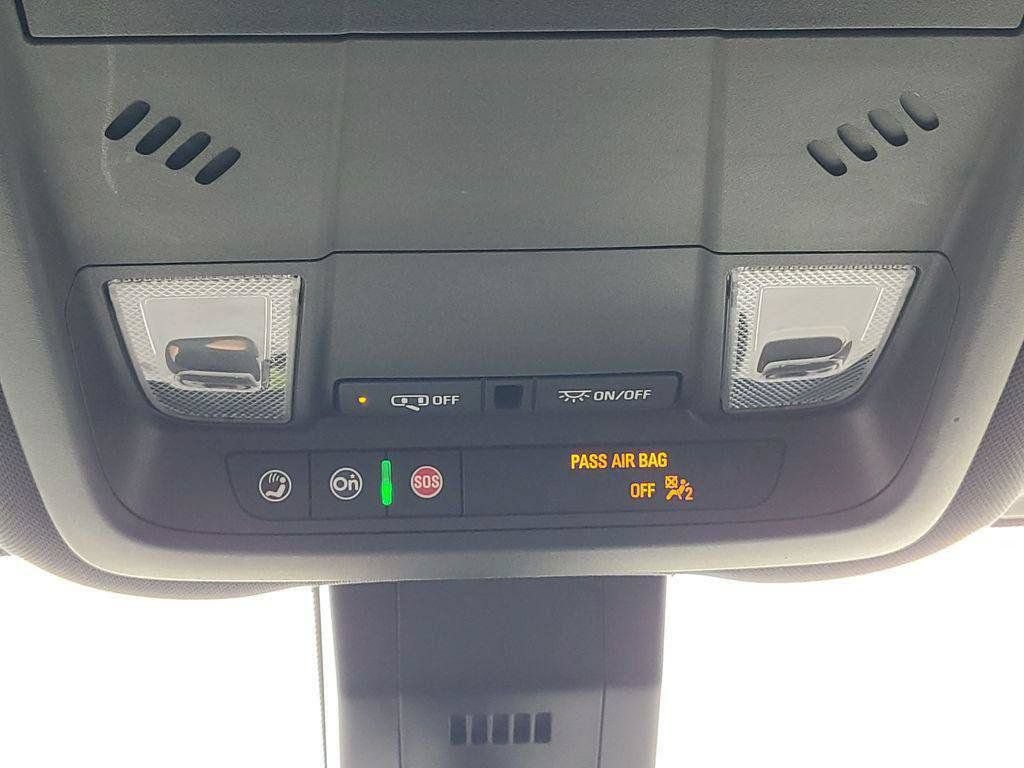 Certified 2022 Chevrolet Equinox RS FWD image 21