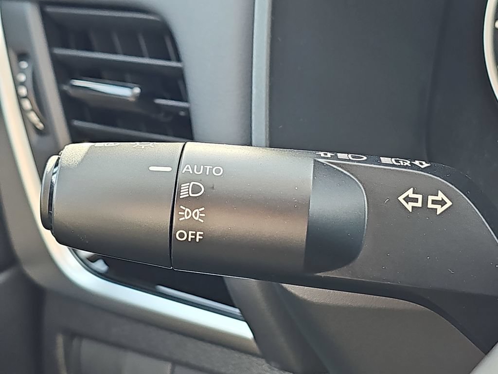 New 2026 Nissan Rogue SV AWD/4WD image 29
