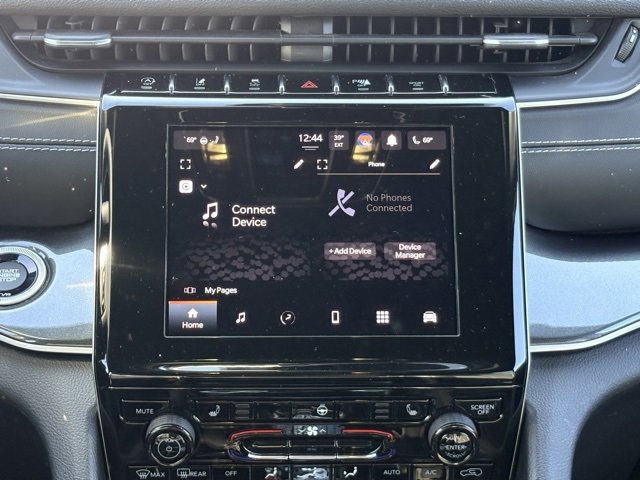 Used 2023 Jeep Grand Cherokee L Laredo image 13