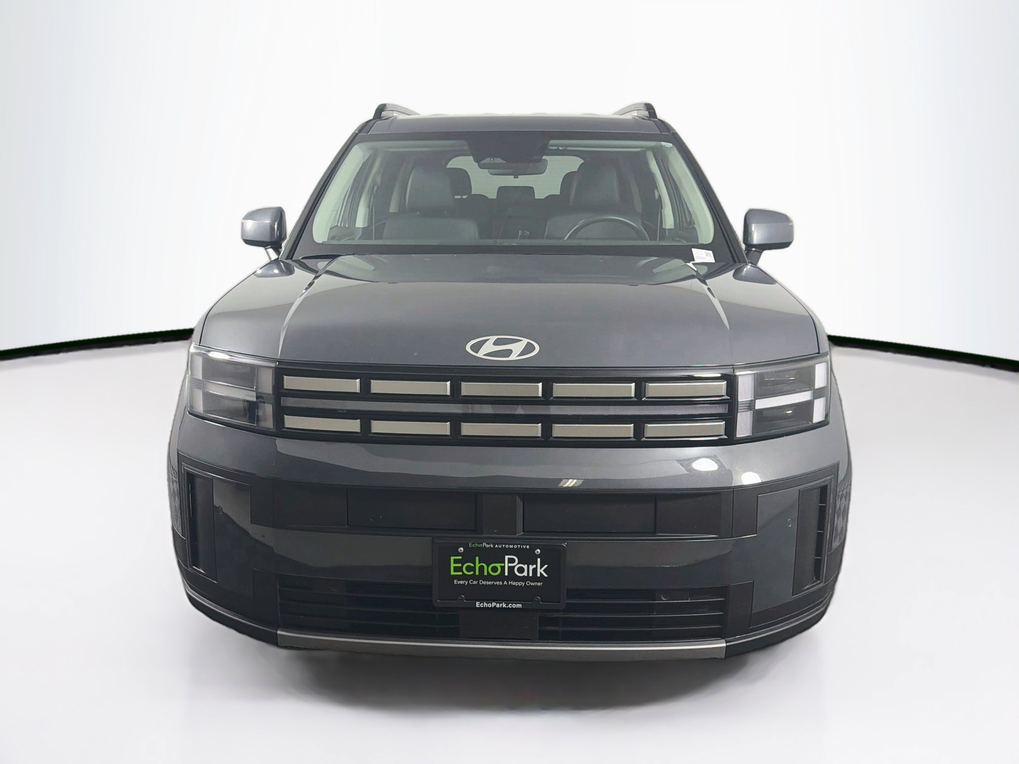 Used 2026 Hyundai Santa Fe SEL FWD image 2