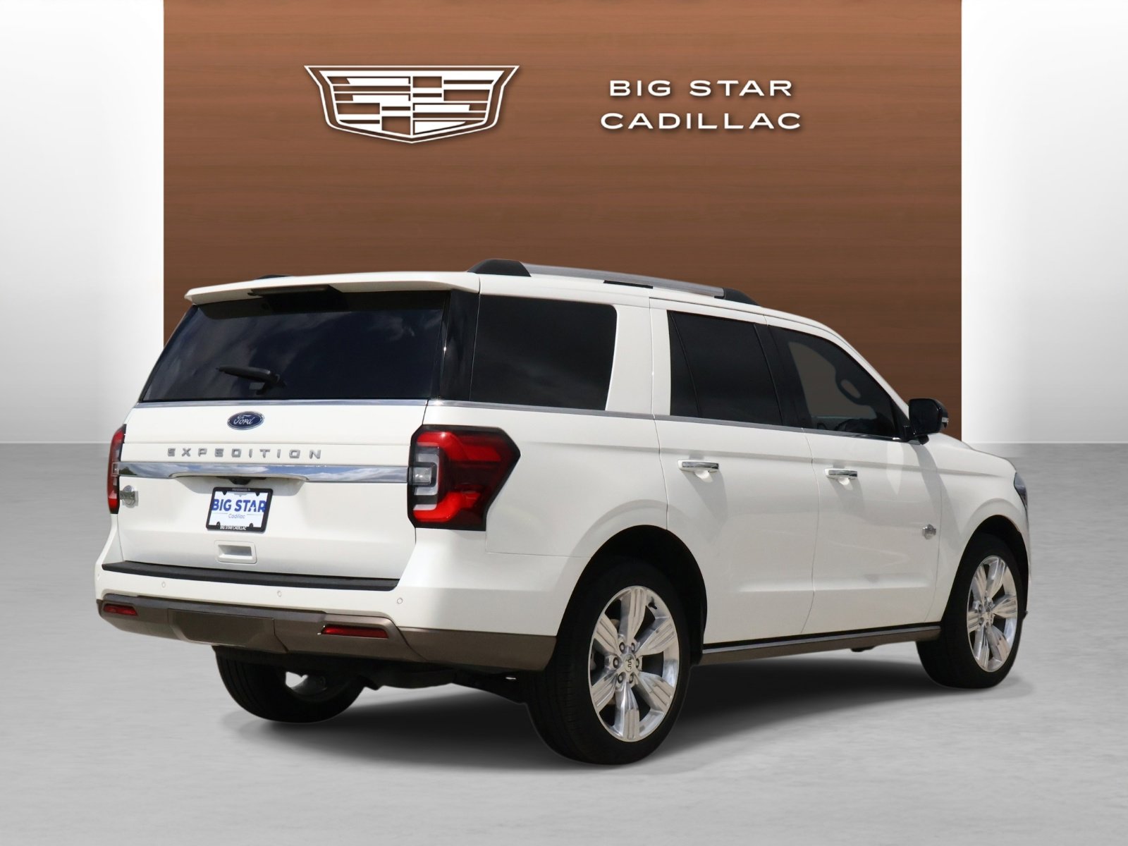 Used 2024 Ford Expedition King Ranch image 5