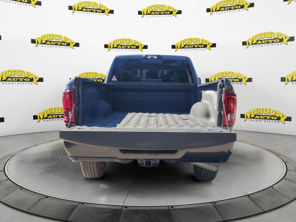 New 2025 RAM 2500 Laramie AWD/4WD image 8