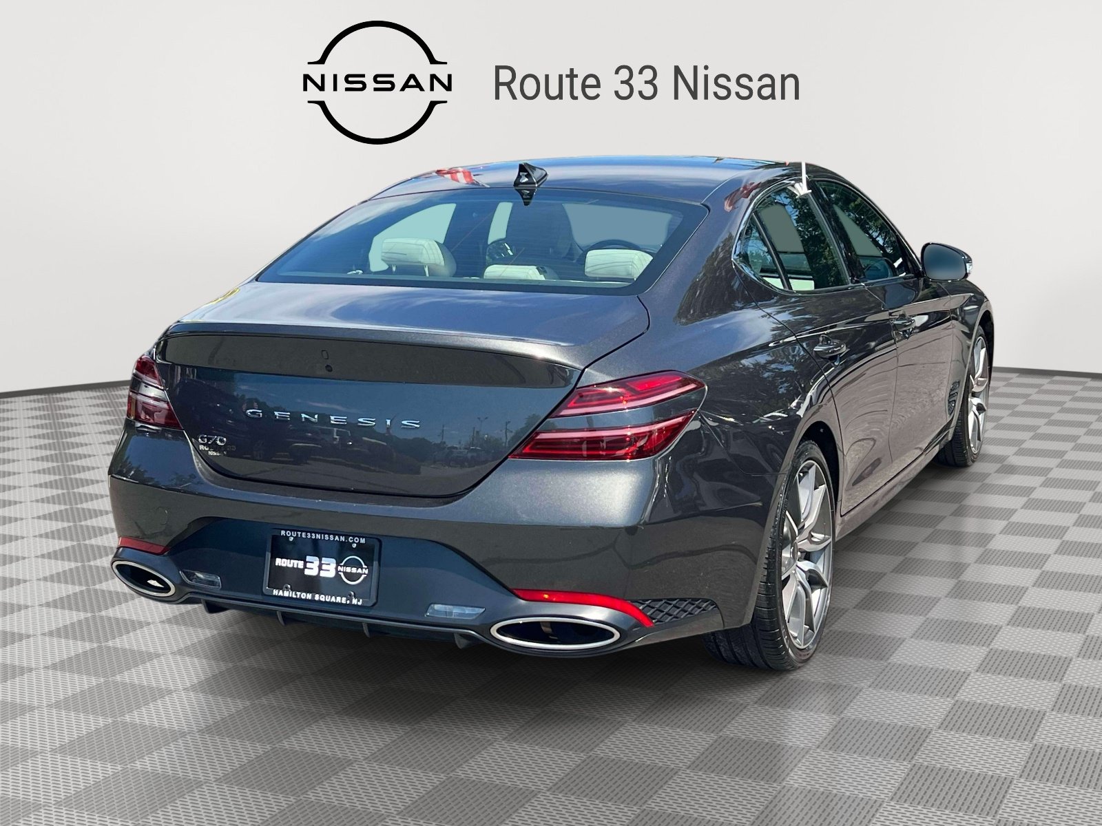 Used 2025 Genesis G70 2.5T RWD image 4