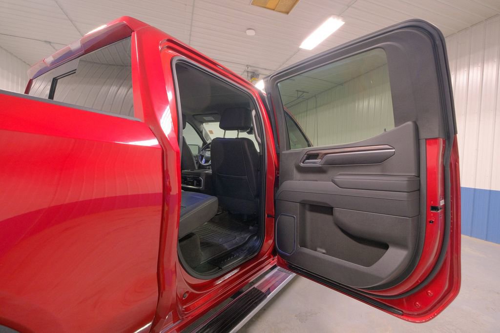 Used 2023 GMC Sierra 1500 SLT w/ SLT Premium Plus Package image 19