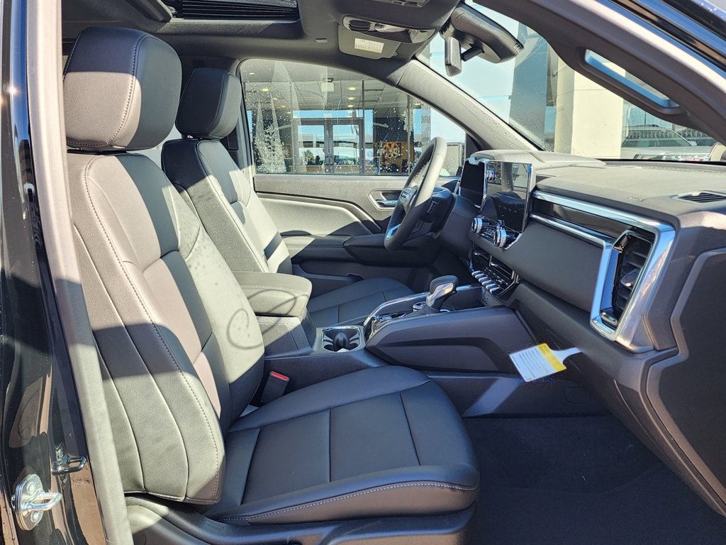 New 2026 GMC Canyon Elevation w/ Convenience Package image 40