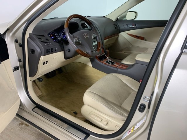 Used 2010 Lexus ES 350 image 29
