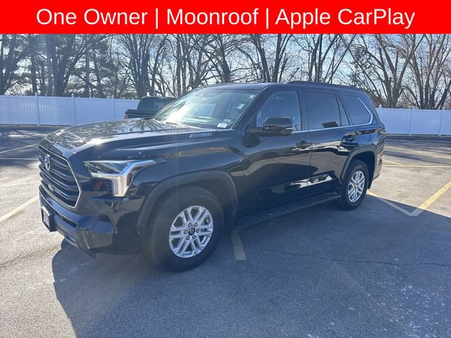 Used 2025 Toyota Sequoia SR5 image 1