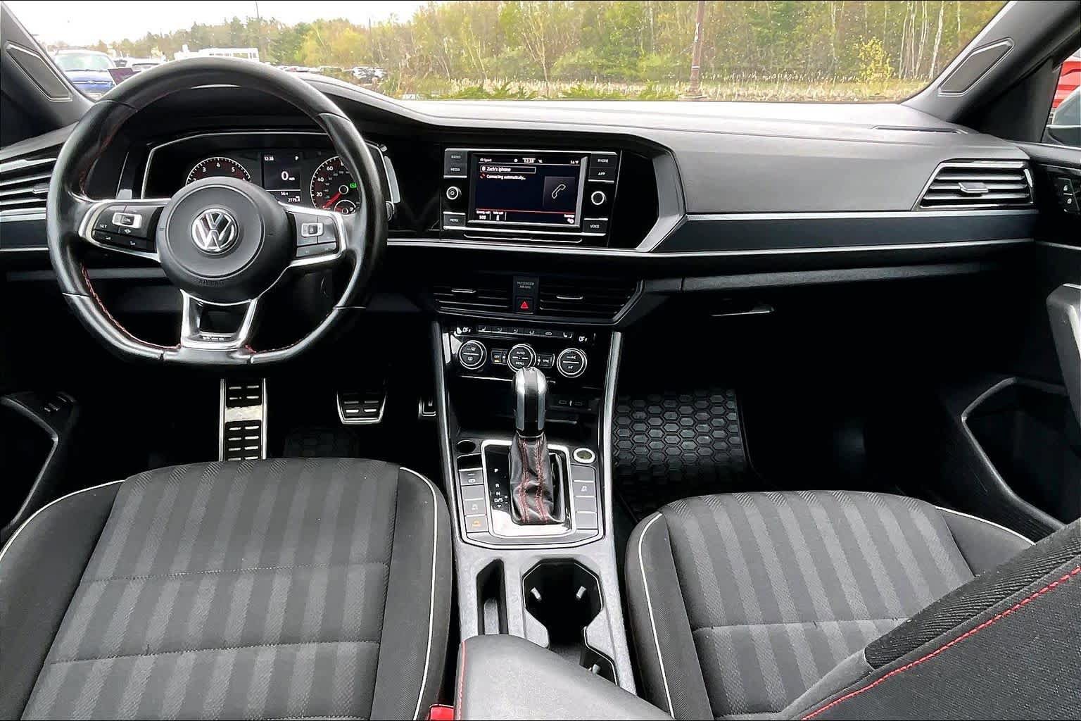 Used 2021 Volkswagen Jetta GLI FWD image 16