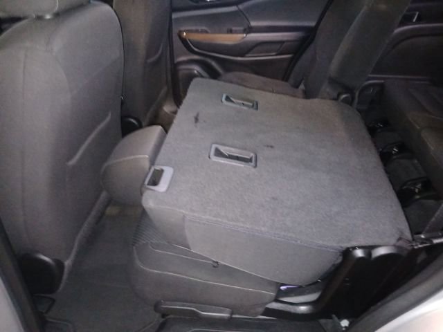 Used 2020 GMC Acadia SLE w/ Driver Convenience Package image 44