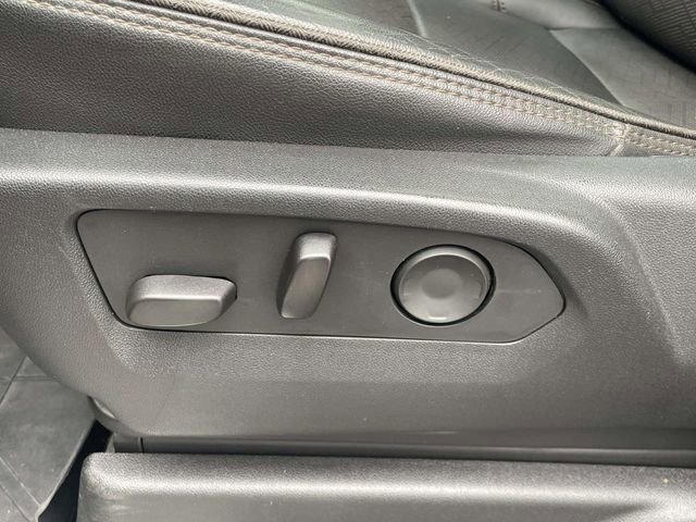 Used 2021 Chevrolet Tahoe High Country w/ Premium Package image 15