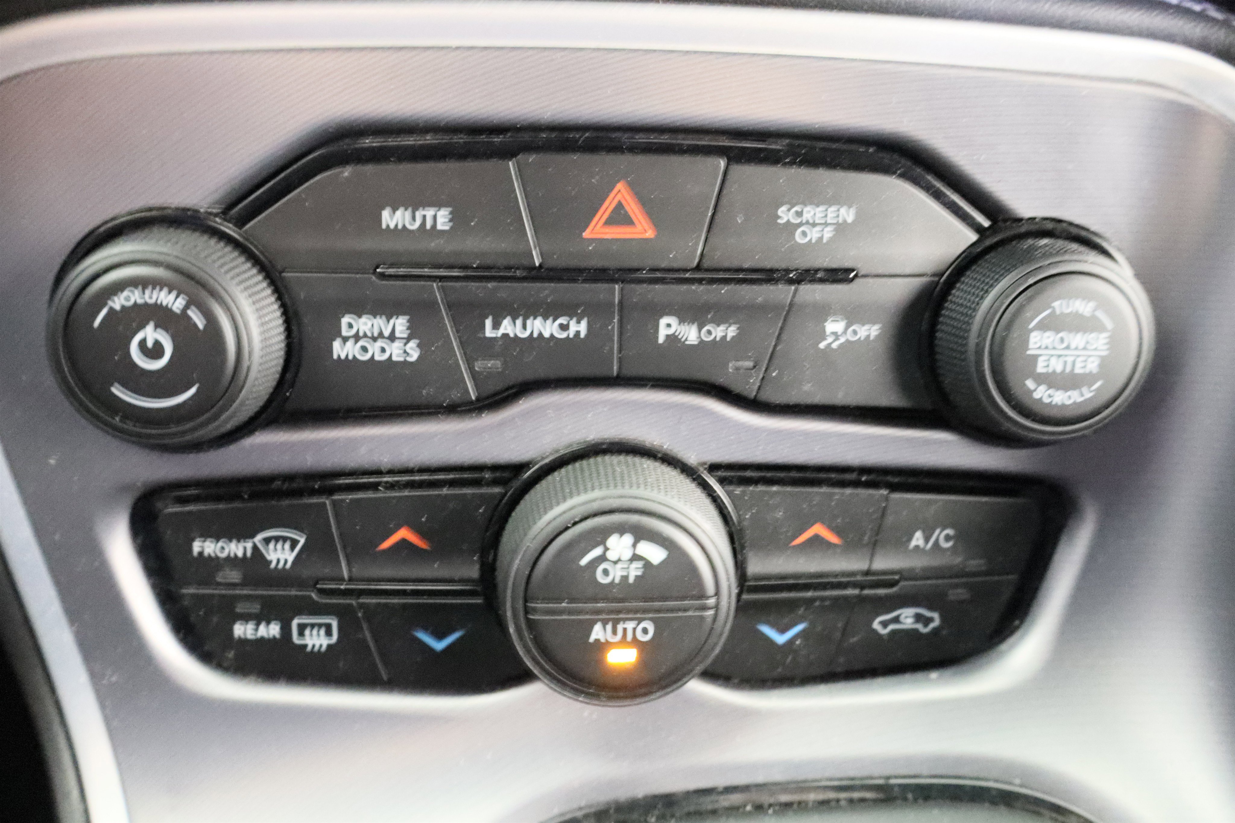 Used 2020 Dodge Challenger R/T Scat Pack w/ Dynamics Package image 25
