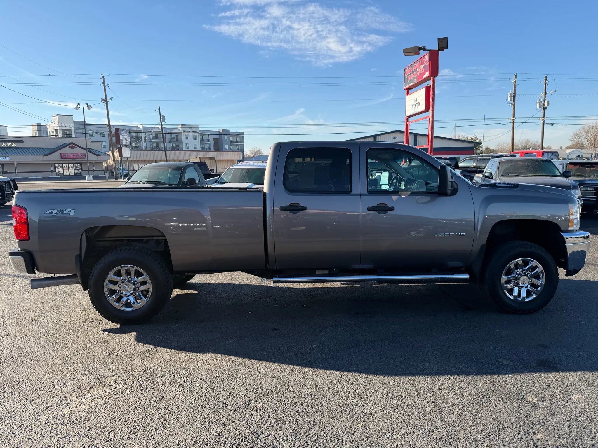 Used 2014 Chevrolet Silverado 3500 LT w/ Interior Plus Package image 7