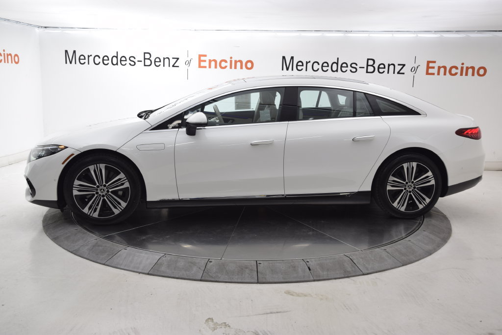 Used 2023 Mercedes-Benz EQS 450+ Sedan image 3