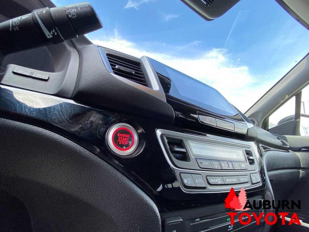 Used 2018 Honda Pilot Touring image 44