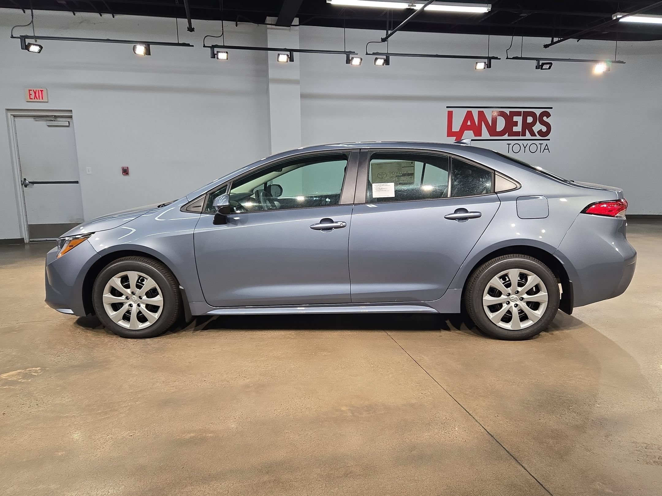 New 2027 Toyota Corolla LE FWD image 4