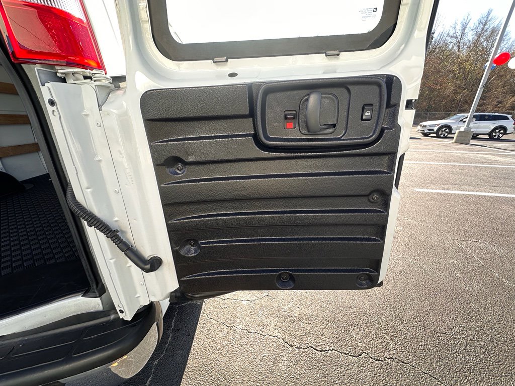 Used 2024 GMC Savana 2500 w/ Driver Convenience Package image 11