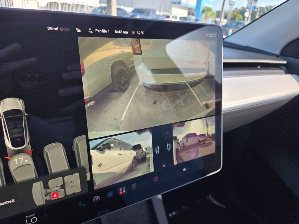 Used 2022 Tesla Model Y Performance AWD/4WD image 34