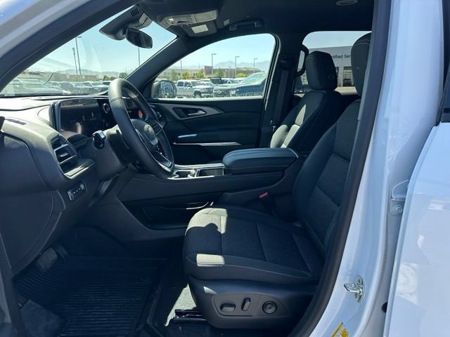 New 2026 Chevrolet Traverse LT w/ LPO, Floor Liner Package AWD/4WD image 15