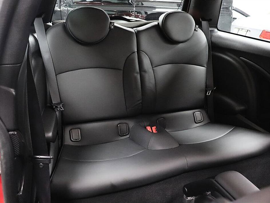 Used 2013 MINI Cooper S FWD image 10