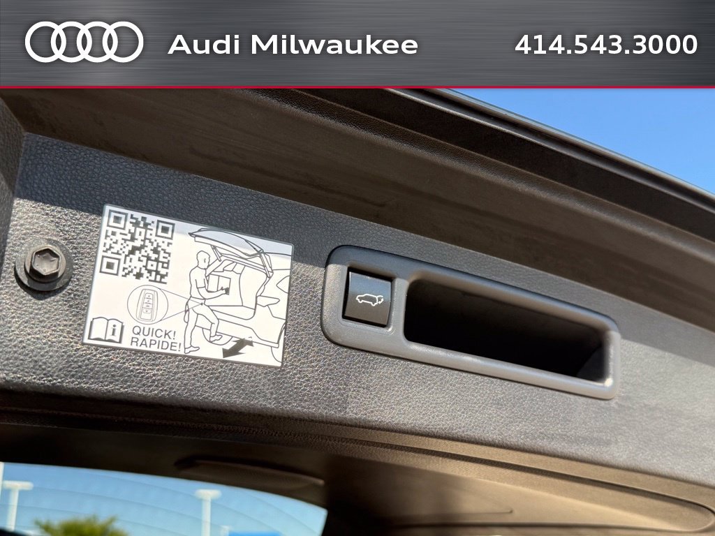 Used 2022 Toyota Highlander Platinum AWD/4WD image 41