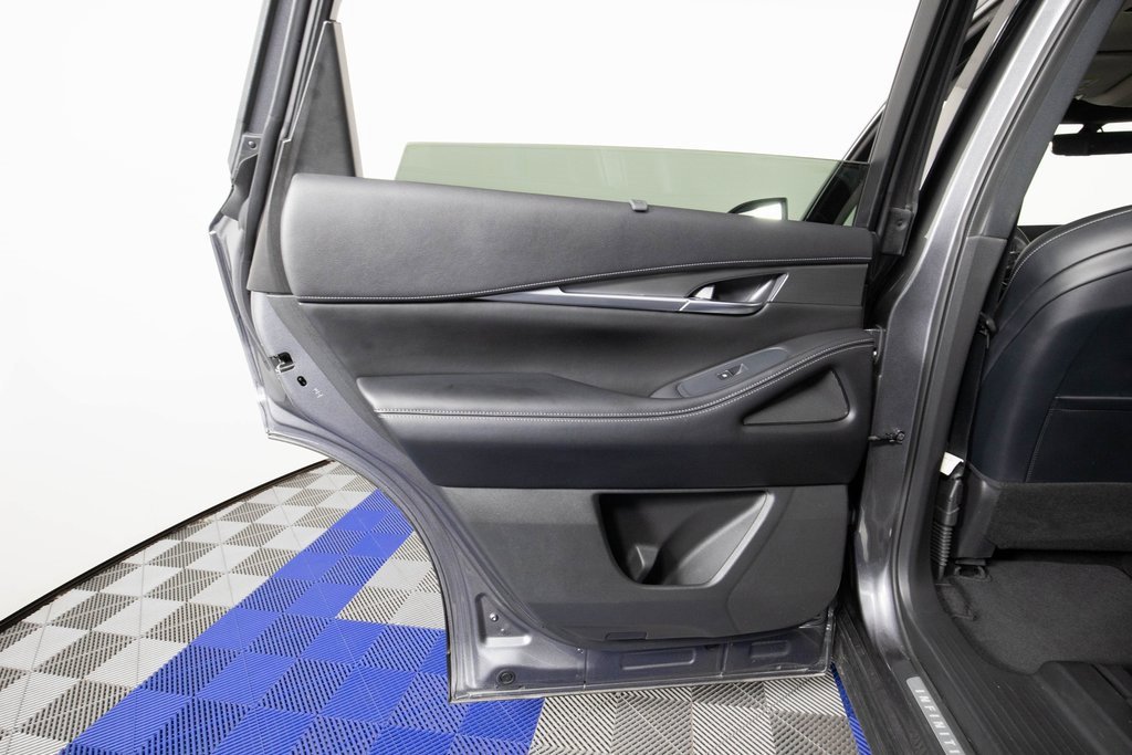 Used 2023 INFINITI QX60 Luxe w/ Cargo Package image 12