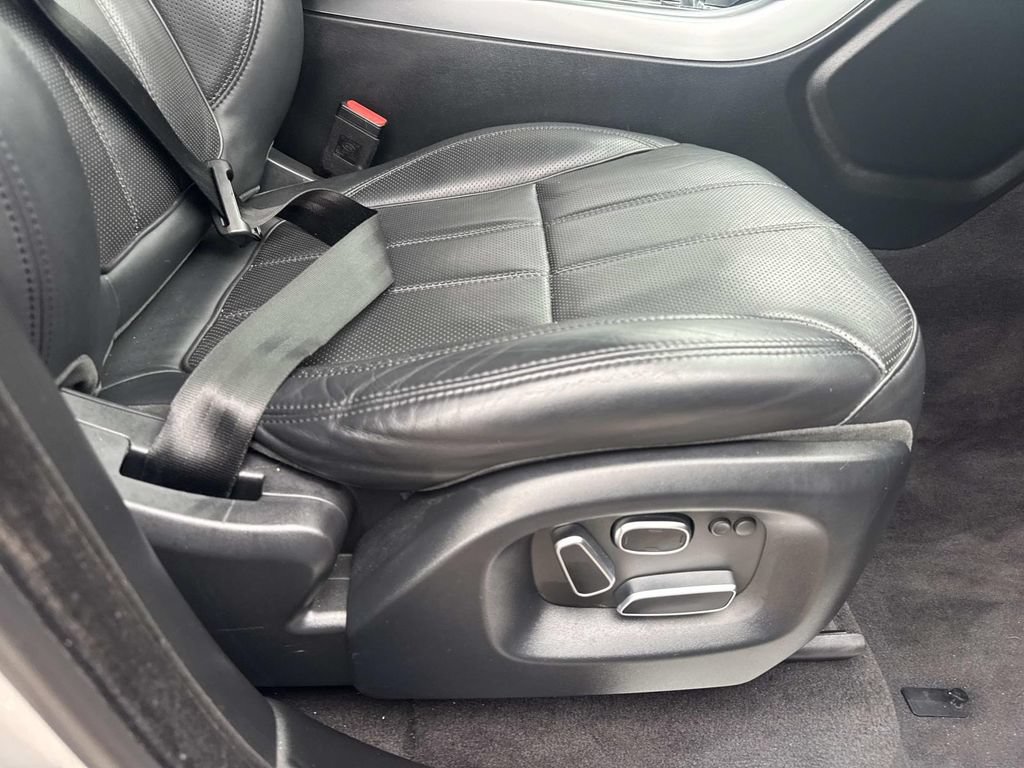 Used 2021 Mercedes-Benz GLE 350 w/ Premium Package image 43