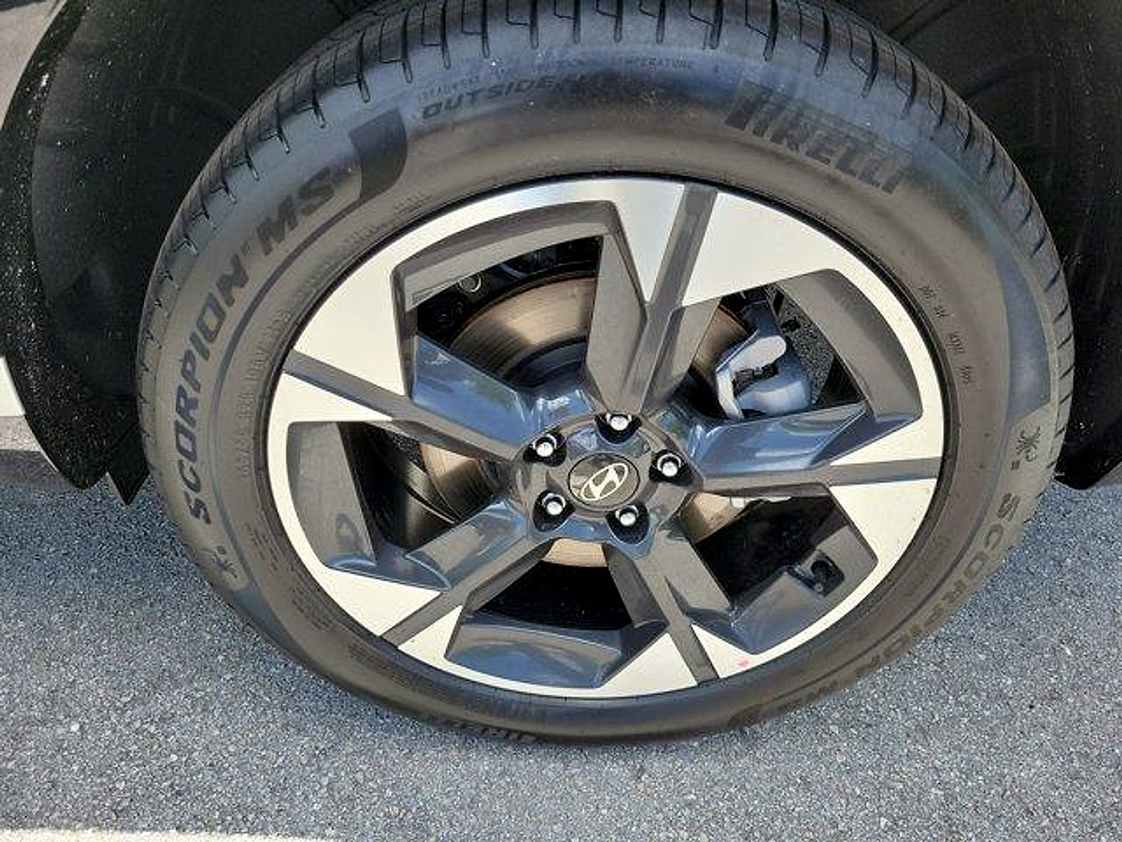 New 2026 Hyundai Palisade Limited FWD image 6