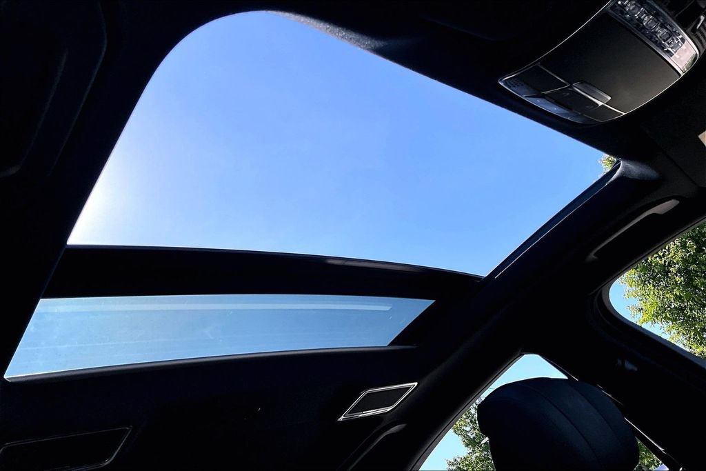 Used 2016 Mercedes-Benz S 550 4MATIC Sedan image 22