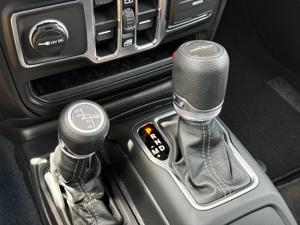 New 2026 Jeep Gladiator Sport AWD/4WD image 26