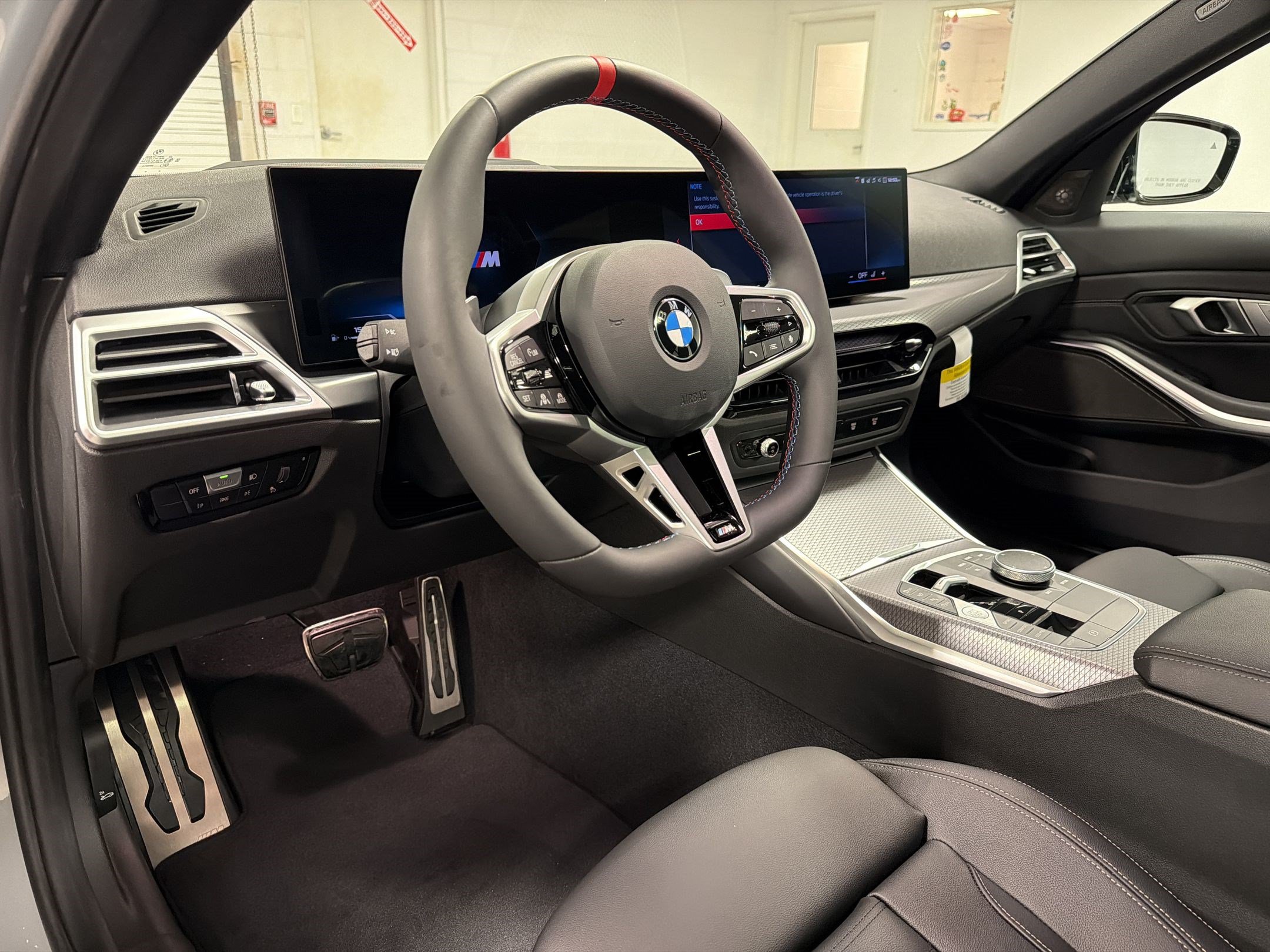 New 2026 BMW M340i RWD image 4