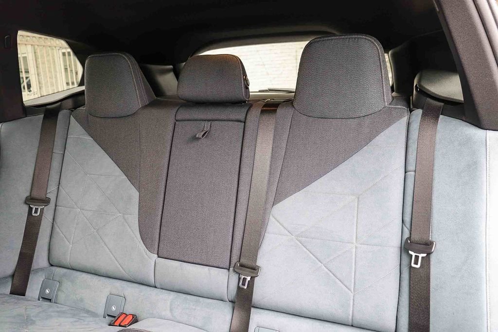 Used 2025 BMW iX xDrive50 w/ Convenience Package image 18