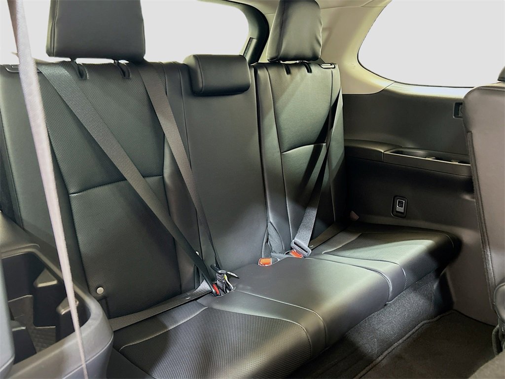 New 2025 Toyota Grand Highlander FWD image 25