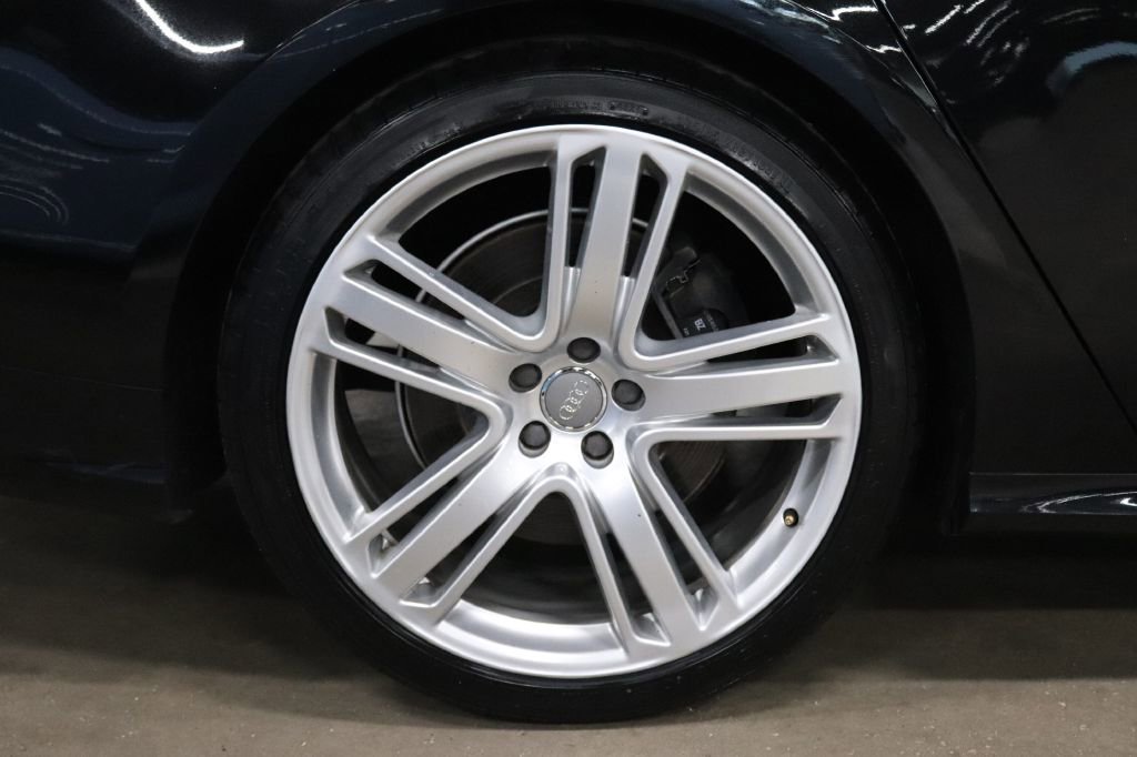 Used 2016 Audi A8 L 4.0T image 40