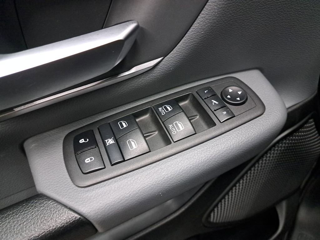 Used 2022 RAM 1500 Big Horn image 31