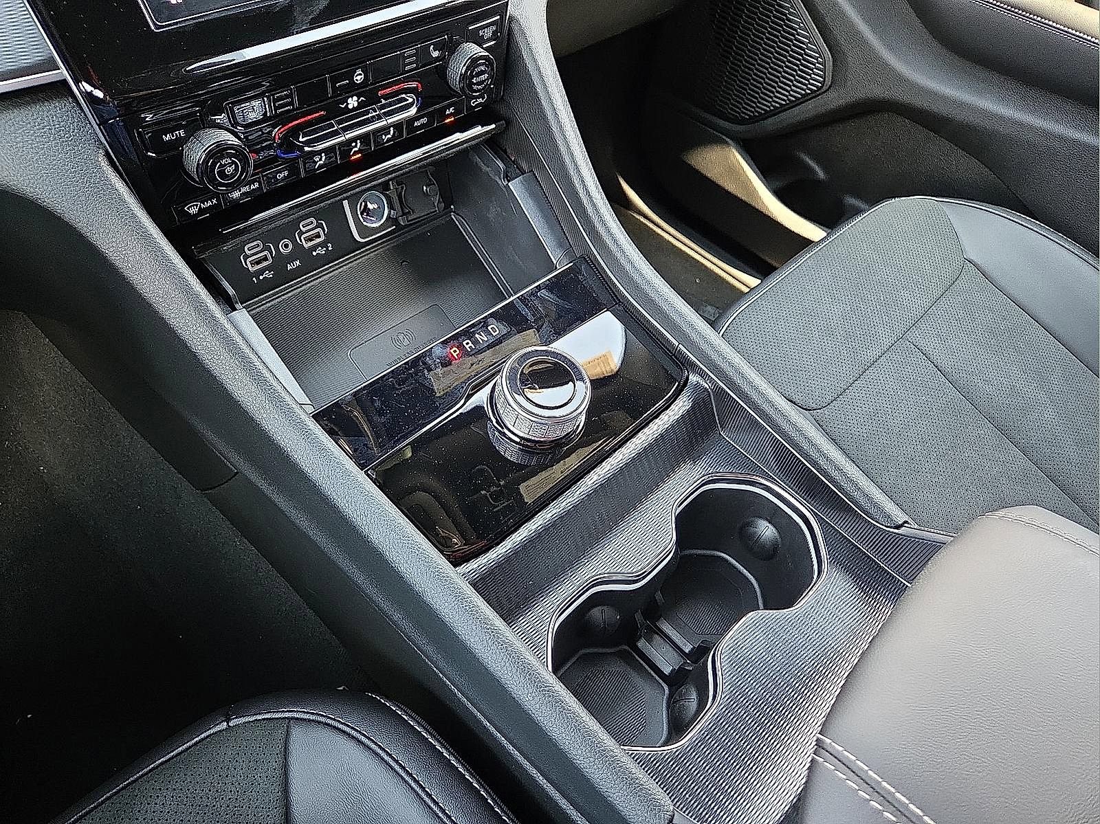 New 2025 Jeep Grand Cherokee Altitude image 25