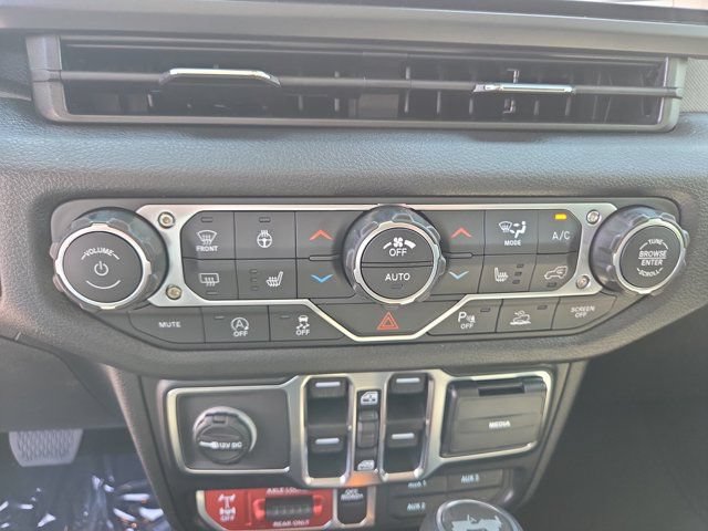 Used 2026 Jeep Wrangler Unlimited Sport AWD/4WD image 8