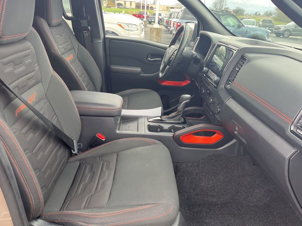 Used 2023 Nissan Frontier PRO-4X w/ Pro Convenience Package AWD/4WD image 6