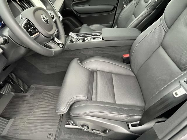 Used 2026 Volvo XC90 B6 Ultra w/ Protection Package AWD/4WD image 13