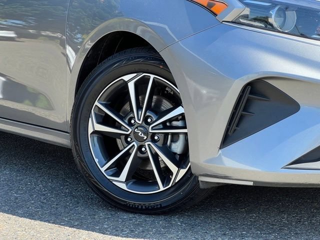 Certified 2024 Kia Forte LXS FWD image 2