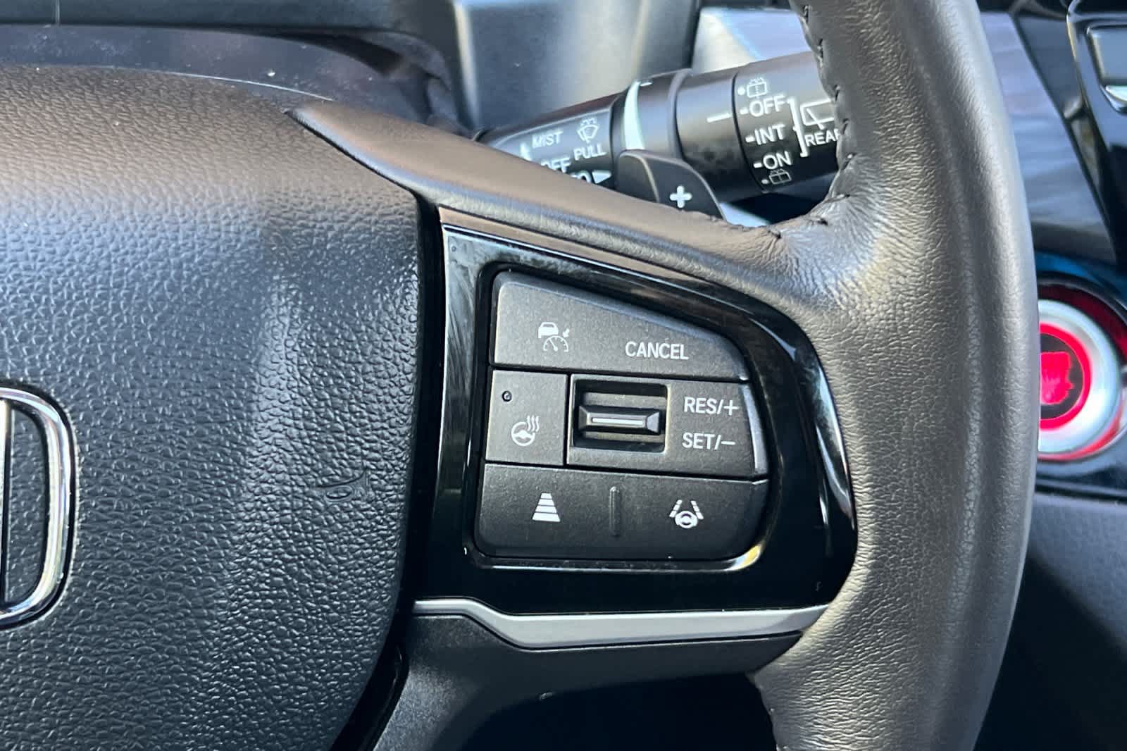 Used 2025 Honda Odyssey Elite image 30