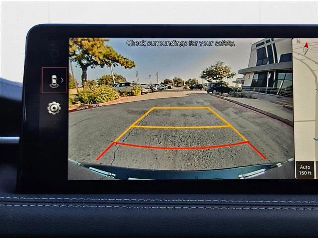 Used 2025 Genesis G70 2.5T image 15