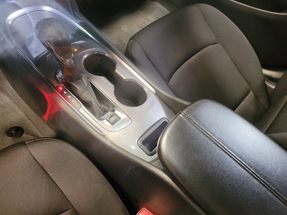 Used 2024 Chevrolet Malibu LT image 26