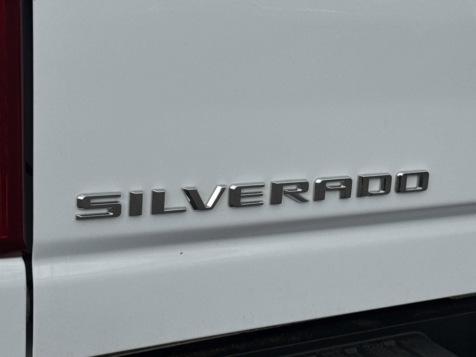 Used 2025 Chevrolet Silverado 2500 LT w/ Convenience Package image 29