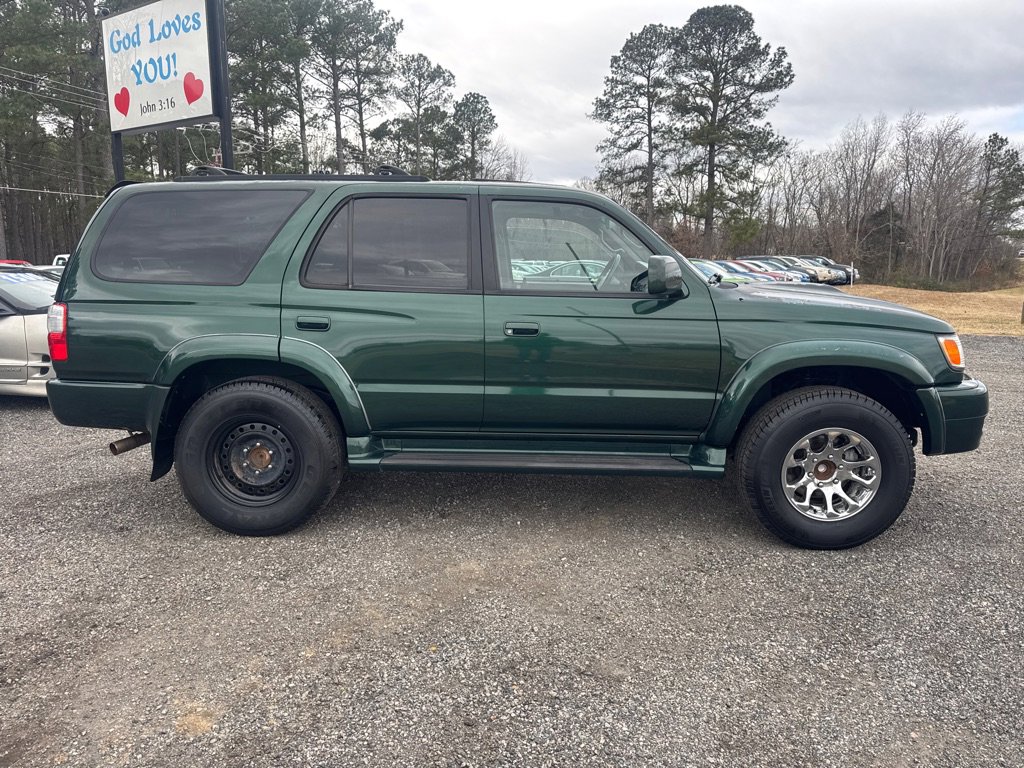 Used 2001 Toyota 4Runner SR5 image 11