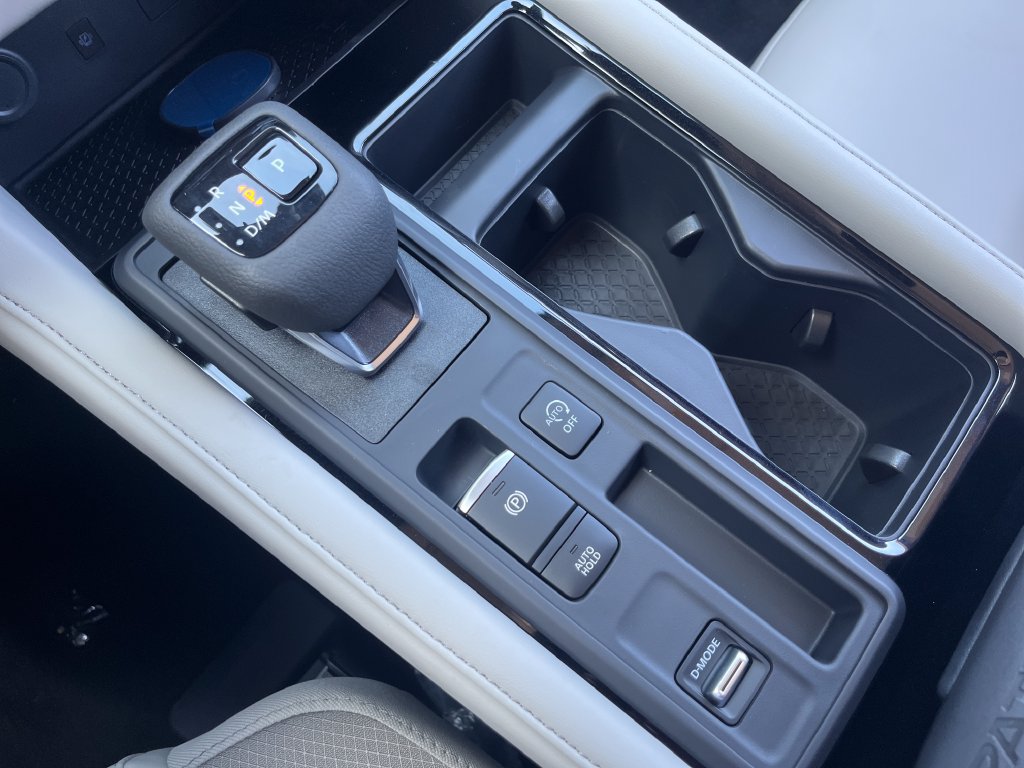 New 2026 Nissan Pathfinder SL FWD image 19