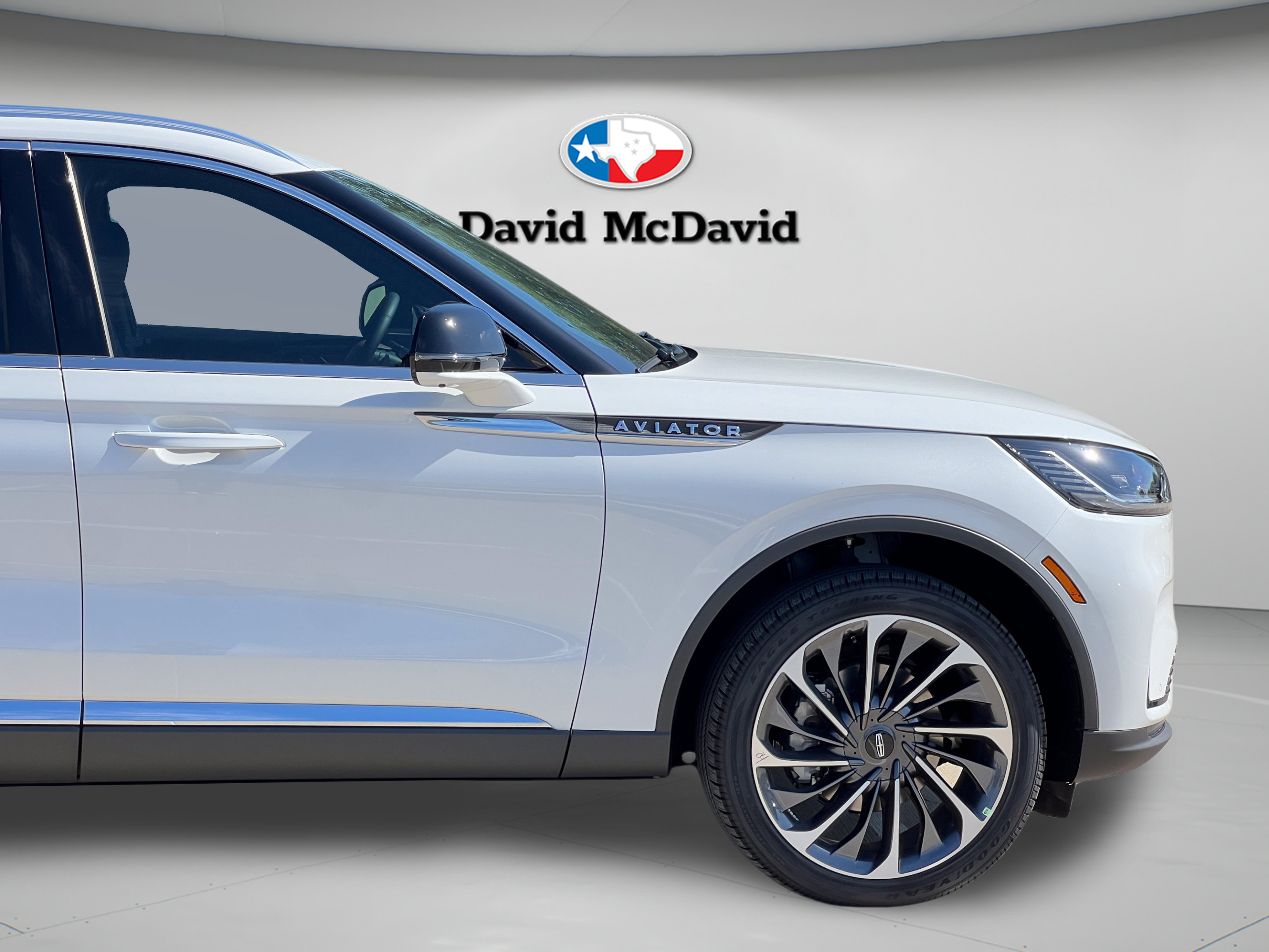 New 2026 Lincoln Aviator Reserve AWD/4WD image 33