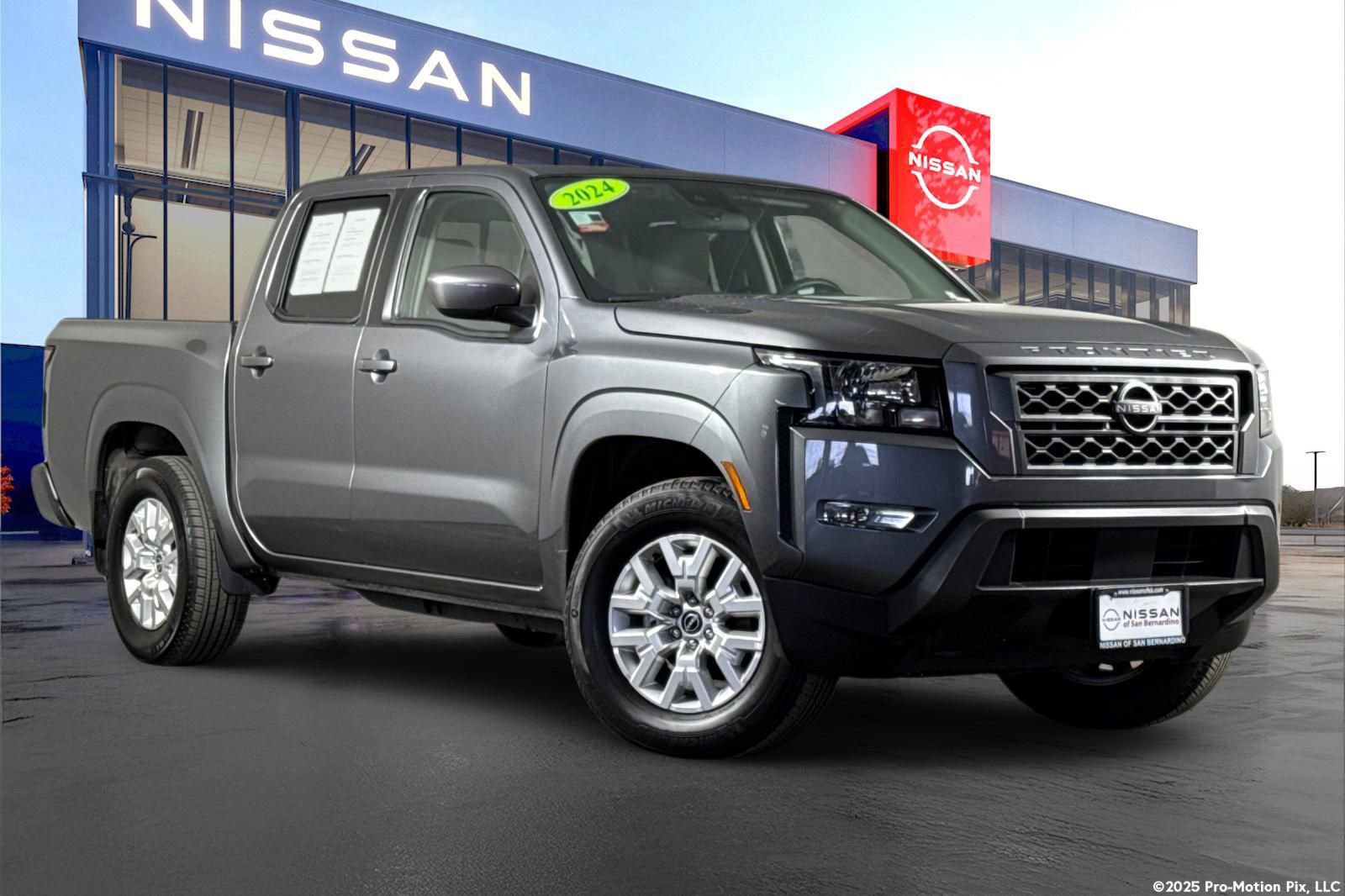 Used 2024 Nissan Frontier SV w/ SV Convenience Package