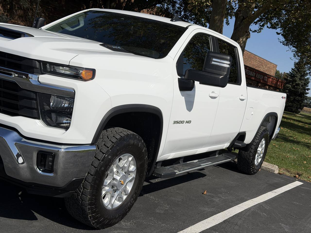 Used 2024 Chevrolet Silverado 3500 LT w/ Convenience Package AWD/4WD image 11