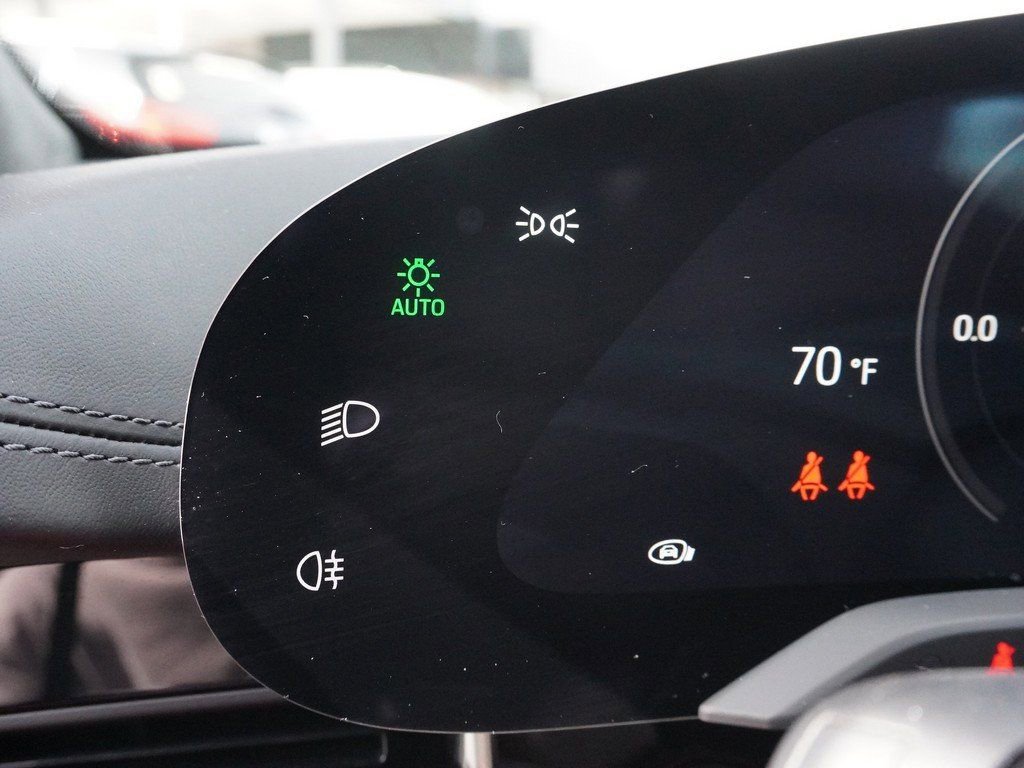 Used 2021 Porsche Taycan Turbo image 41